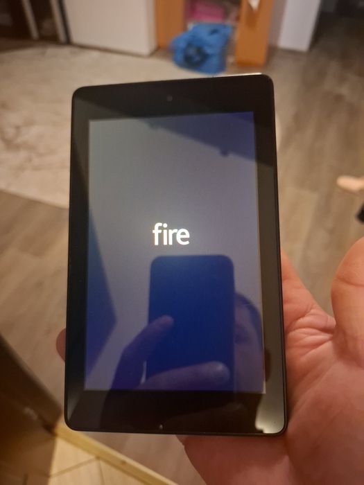 Tableta pentru copii Amazon Fire,display 8" stare buna