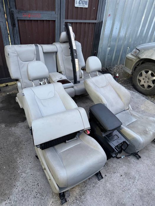 Салон и салонные детали на Лексус Рх 2009/2015 /lexus rx 270/350/450