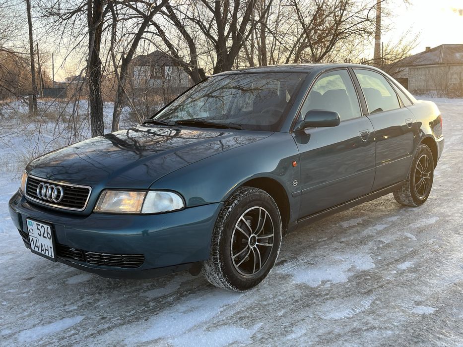 Audi a4 b5 1.8 торг есть