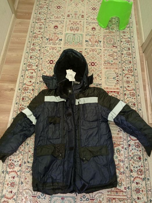 Продам зимнюю спецодежду