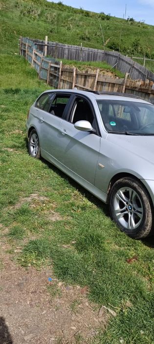 Buna ziua vind bmw e 91 320 d intreaga inmatticulata asigurare valabilab itp expirat