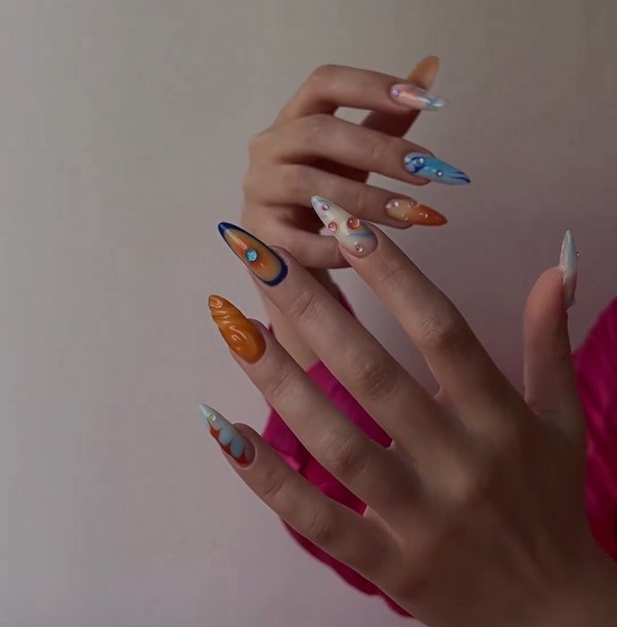 Маникюр, наращивание ногтей