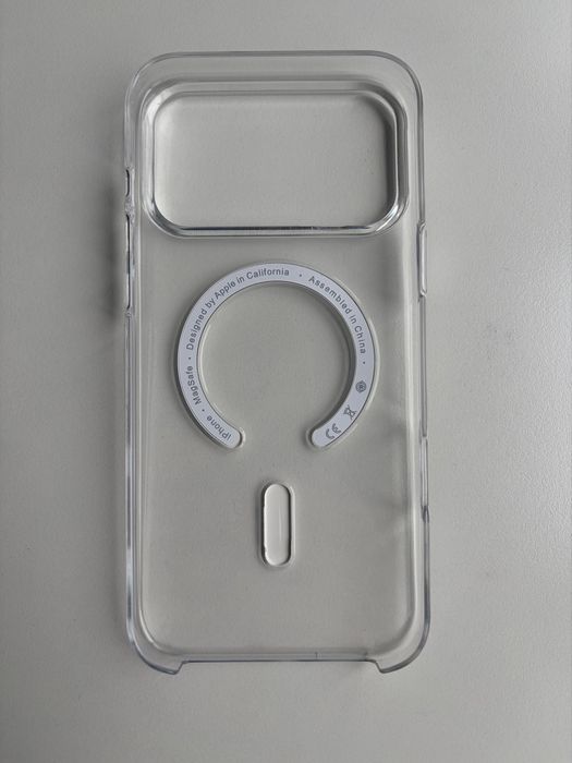 Чехол iphone 17 pro max