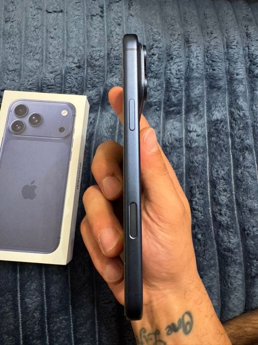 iPhone 17 Pro MAX 256 GB  - като нов
