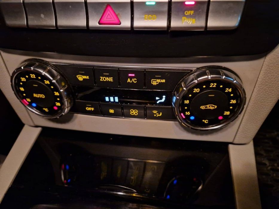 Dezmembrez Mercedes C220 w204 facelift 2013 cutie automata 2.2 euro 5