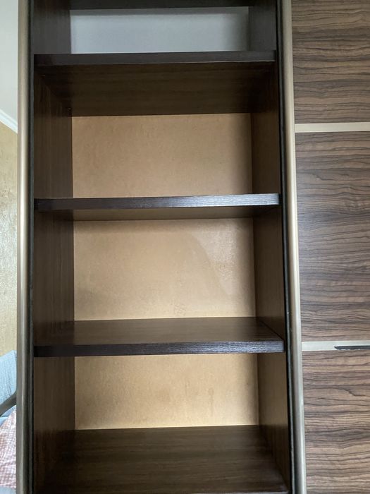 продам шкаф хороший