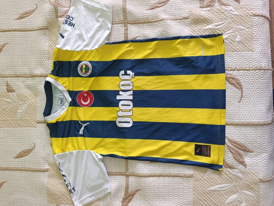 Тениска FENERBAHÇE Размер 176