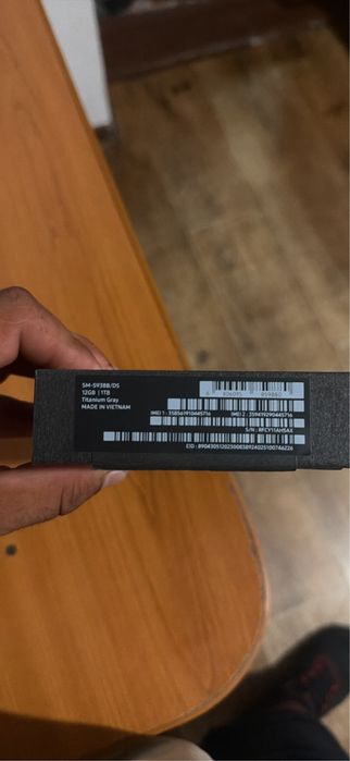 Samsung S25 ultra 1 tb titanium gray 12 gb ram