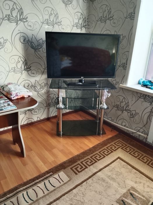 Продам телевизор