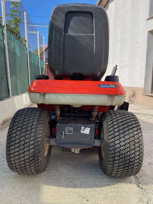 Kubota T 1880 Original SUA tractoras de tuns iarba