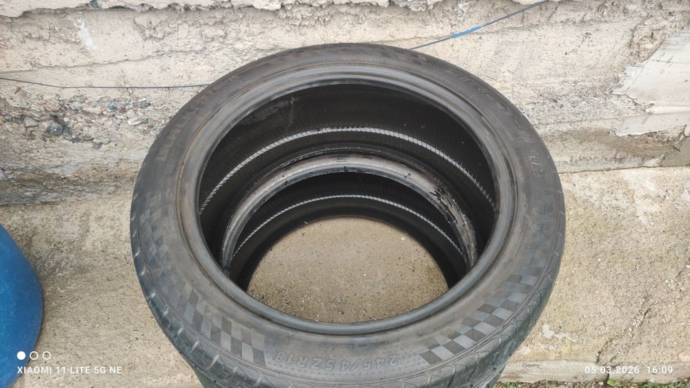 Шины б/у  в хорошем состоянии