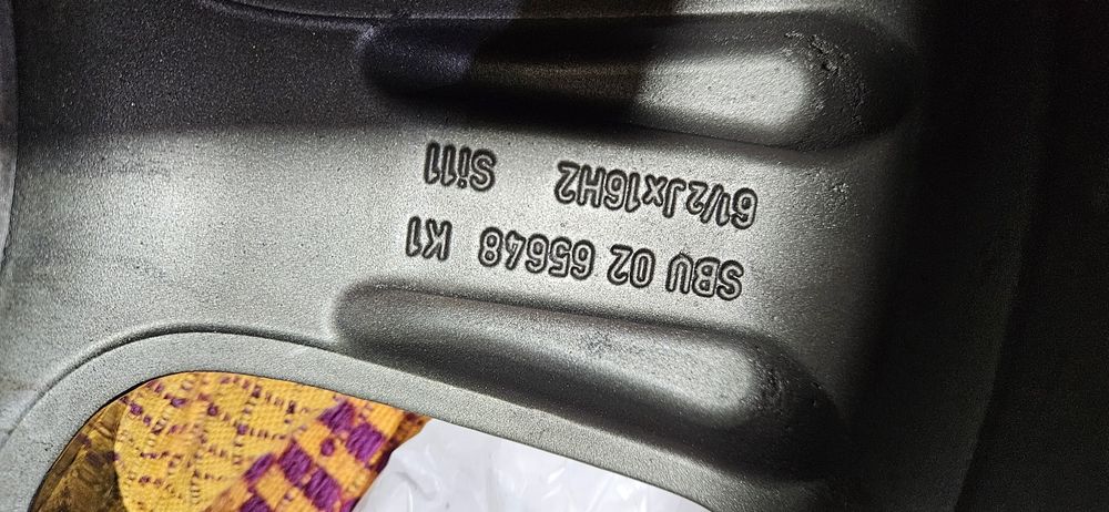 Jante originale Subaru STI si Bmw  5x100 16 INTACTE