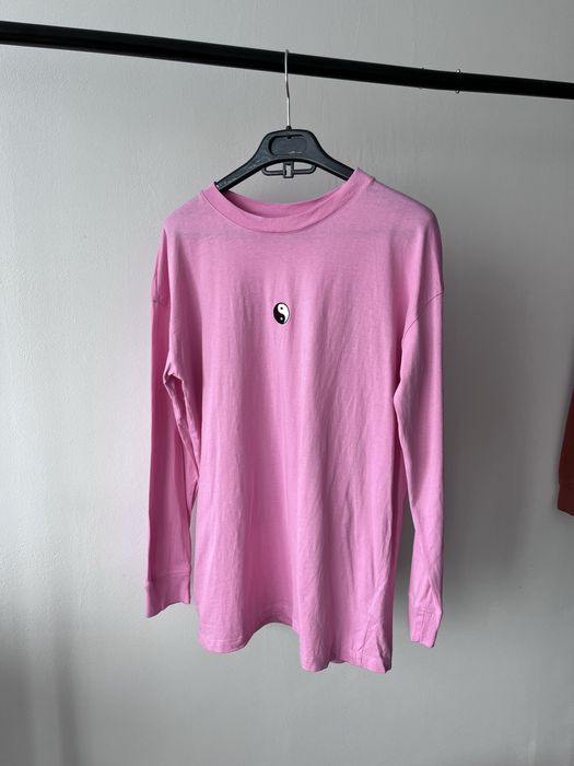 Розова блуза ин и ян