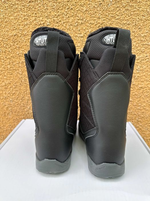 boots noi thirtytwo shifty europa 38