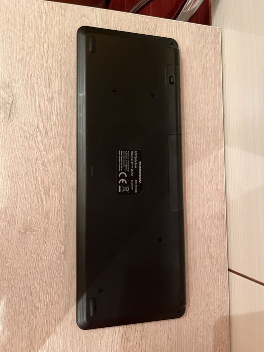 Tastatura pentru televizor smart