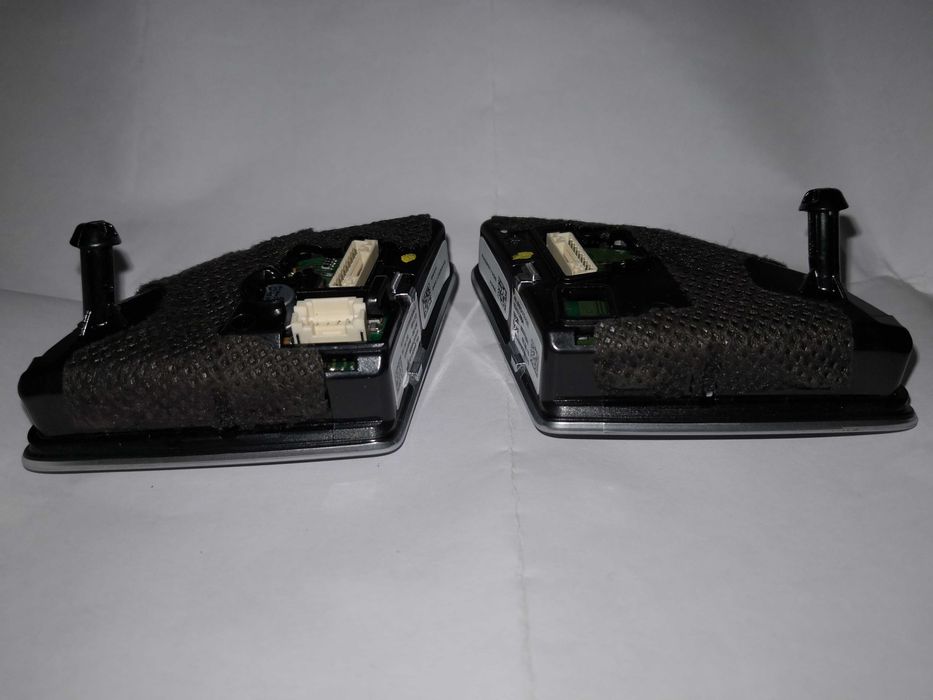 Многофункционални  бутони на волан без DSG пера AUDI A4 A5 Q5 ...