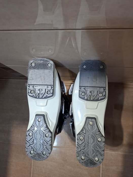 Clapari  Nordica 23-23,5 cm