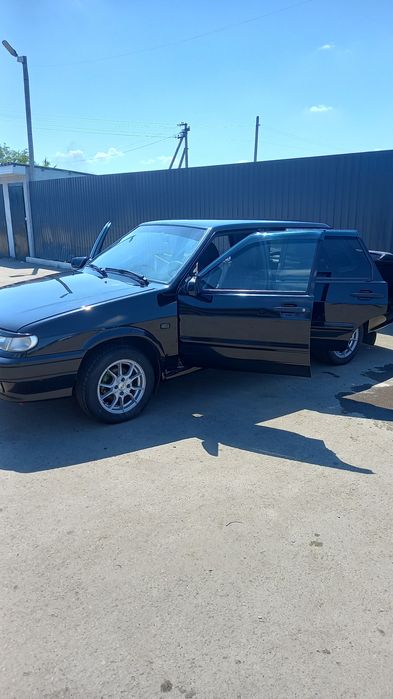 Автомобиль Ваз 2115 продам