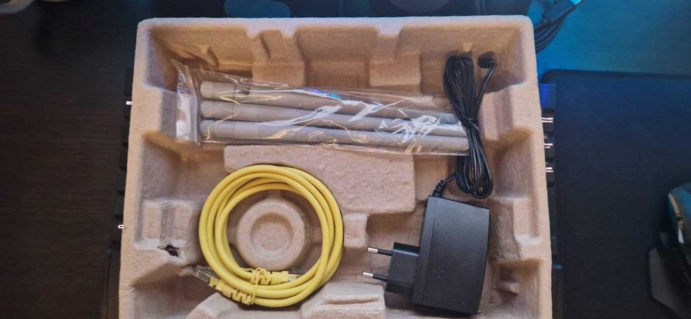 Router wireless TP-LINK Gigabit TL-WR1043ND