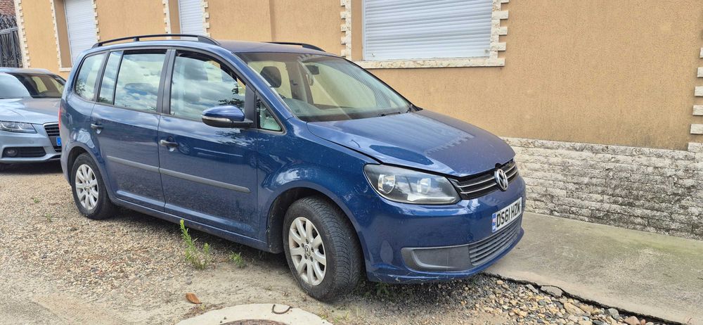 VOLKSWAGEN Touran 2012 — imagine 2