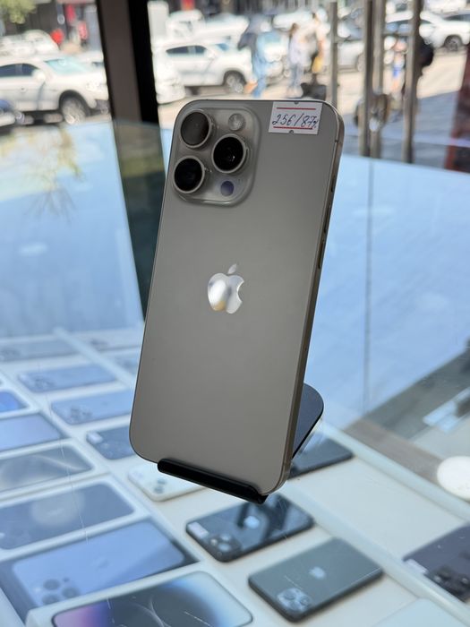 Iphon 15max 256g ideal holatda