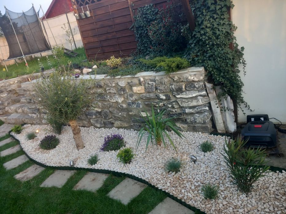 Decorațiuni exterioare/cascade ,aleii japoneze