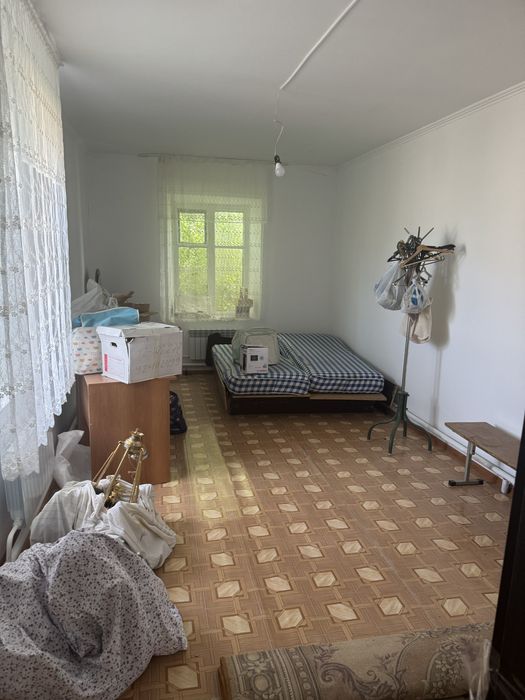 Продается дом в центре поселка