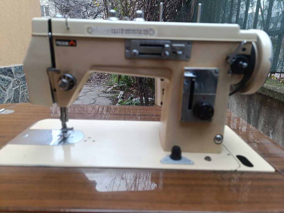 Шевна машина с шкав Predom.