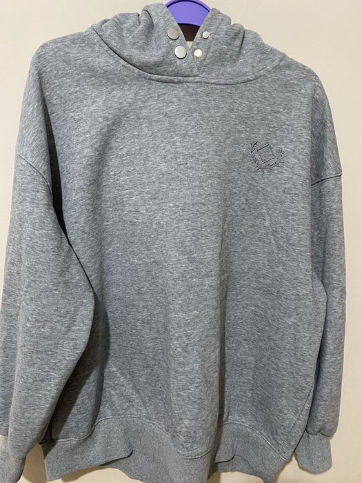 Безторг . Срочно  продам  спортивку  женскую .