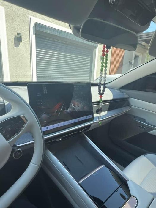 Срочно продается автомобиль донгфен новая