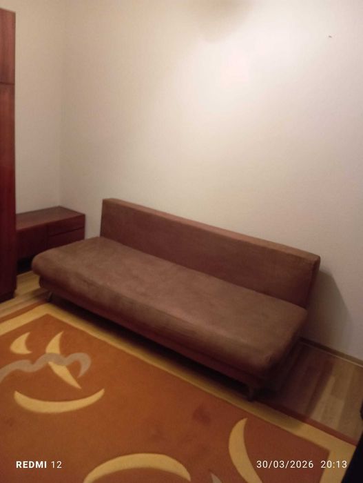 Închiriez apartament