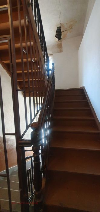 Продава се Четиристаен апартамент в София, Център - 102 кв.м за 2108 €/кв.м - Снимка #2