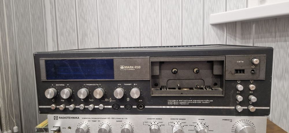 Магнитофон Маяк 233