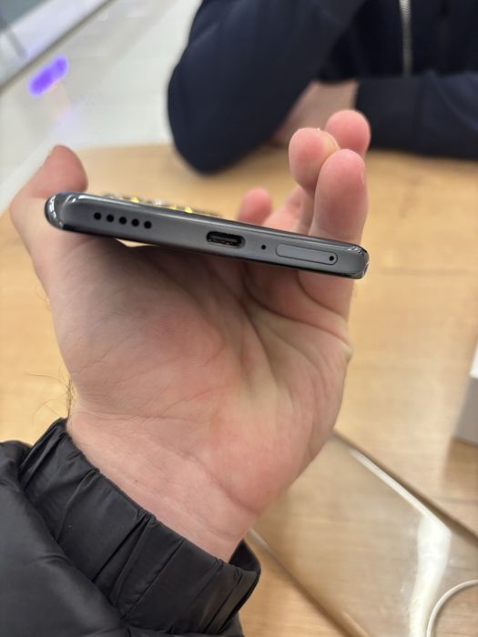 Продам хонор x9c