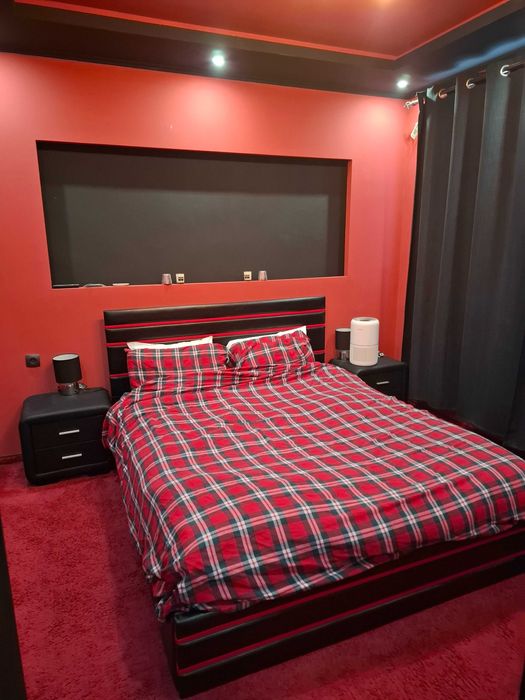 Етаж от къща в гр.Карлово