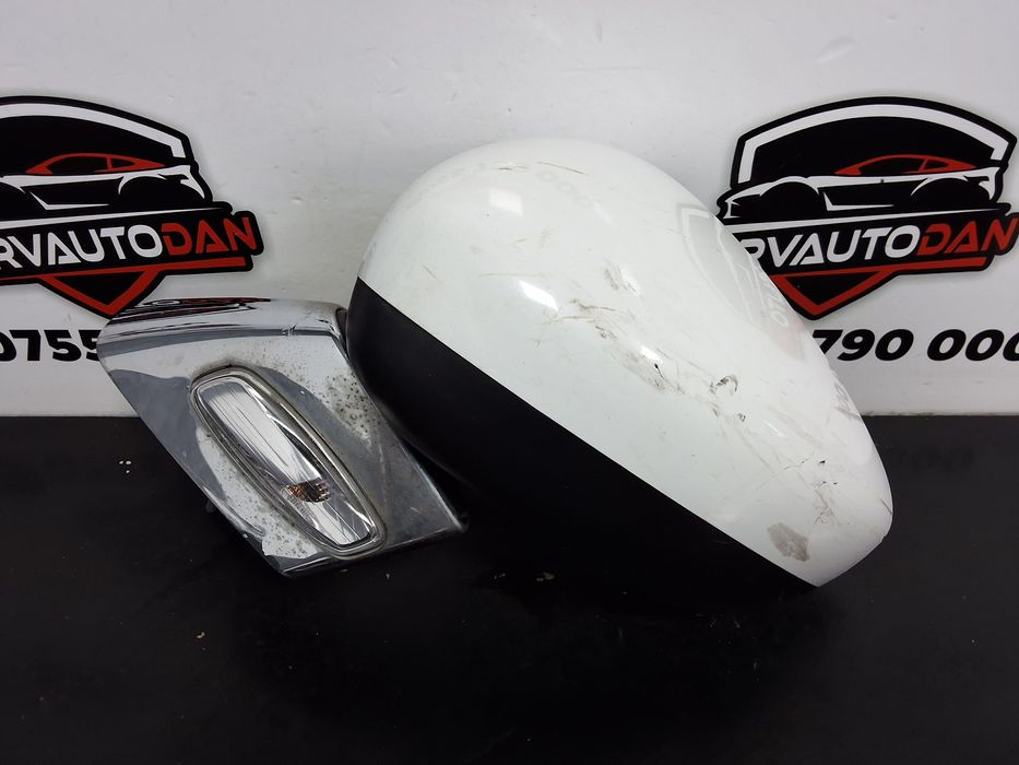 oglinda stanga citroen ds3 (2009->) 1.6 motorina 2016