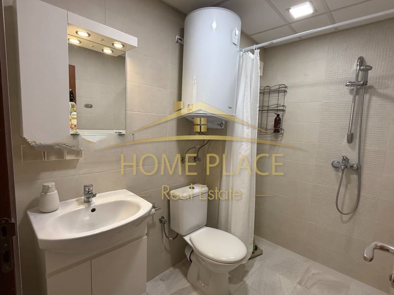 Дава се под наем Двустаен апартамент в Варна, Център - 86 кв.м за 598.23 € - Снимка #9