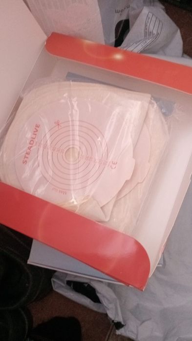 23 pungi ileosotmie/colostomie