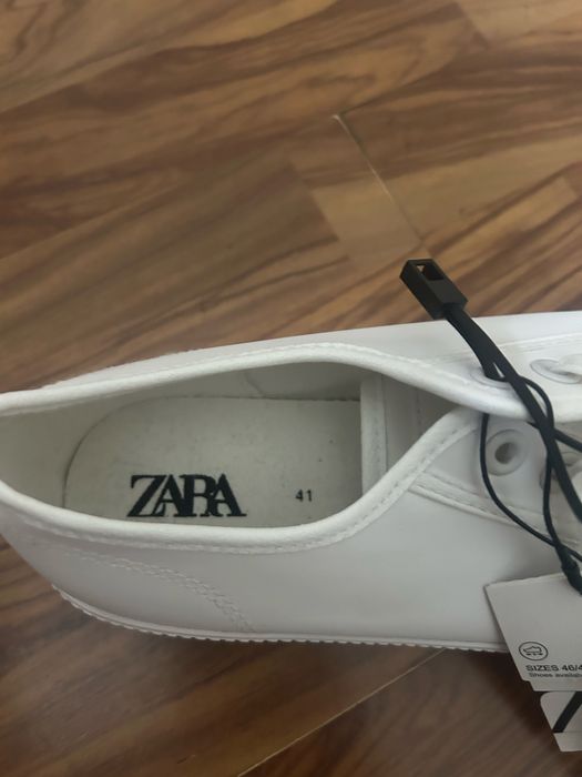 Два чифта нови кецове Zara