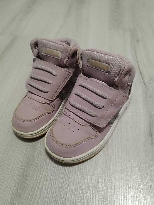 Боти Adidas 26 номер