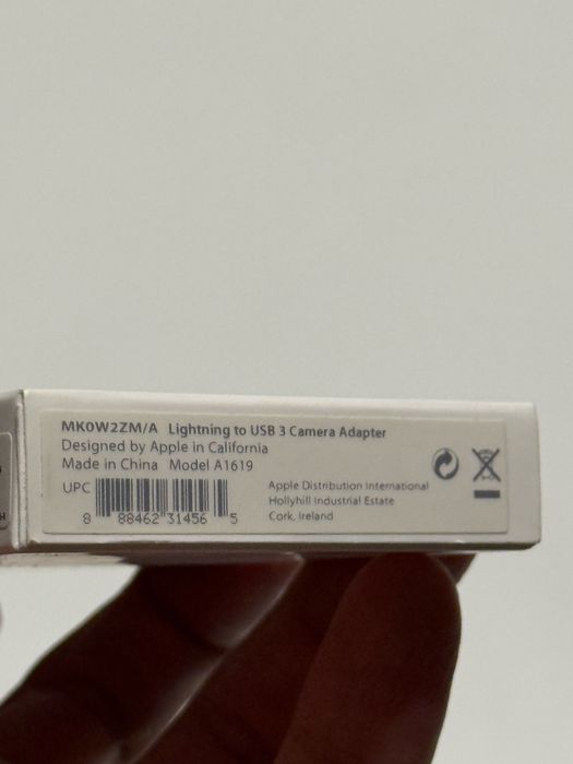 Оригинальные адаптеры Apple Lightning для iPhone