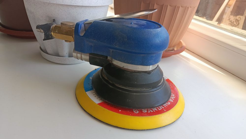 Продам пневматический орбитальная машинку