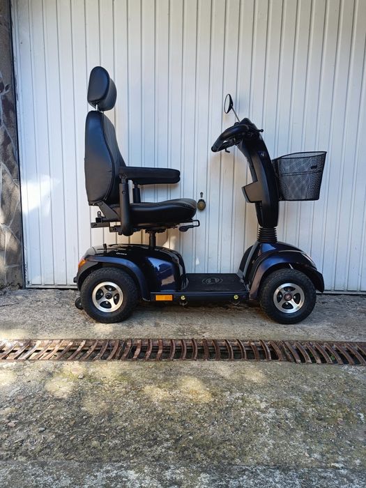 Carut handicap scuter electric dezabilitati scaun tricicleta carucior