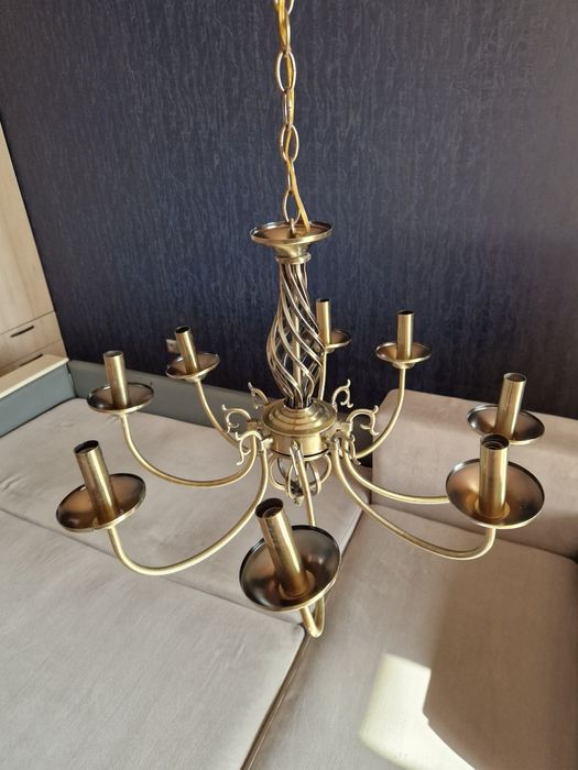 Люстра для гостинной