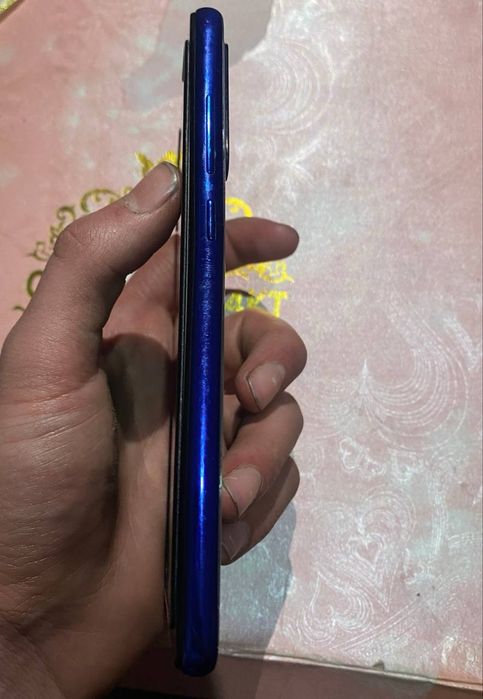 Редми нот 8т в идеальном состоянии