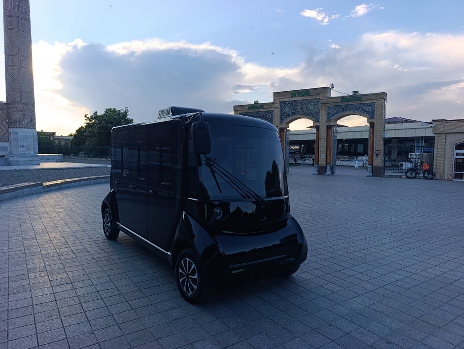 Elektiro golf kar