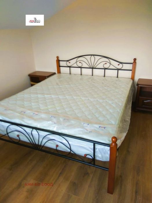 Къща в Варна, област-гр.Долни чифлик площ 370 цена 234500