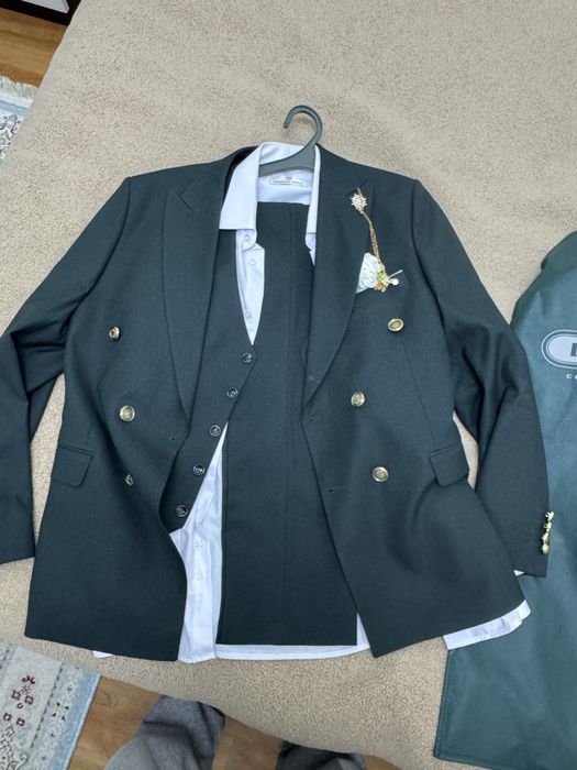 Продам свадебный костюм