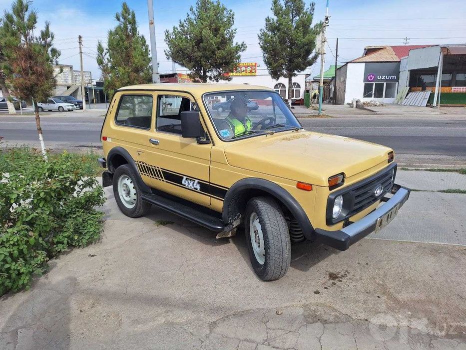 Продам ВАЗ-2121 Нива  1988год выпуска