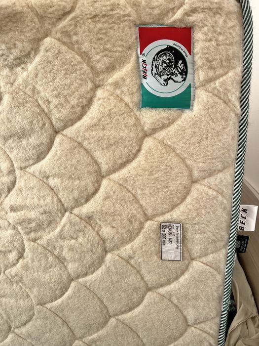 Двулицев матрак с алое вера и естествена вълна